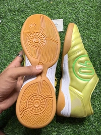 Total 90 III Futsal 5 Gold Colour With Lace - 6