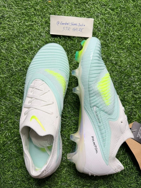 Phantom 6 Luna III Elite White Sky-blue Low-top FG With Lace - 7.5