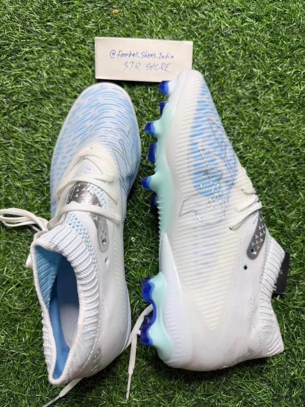 Future 8 Ultimate White Blue Colour Low-top With Lace - 8