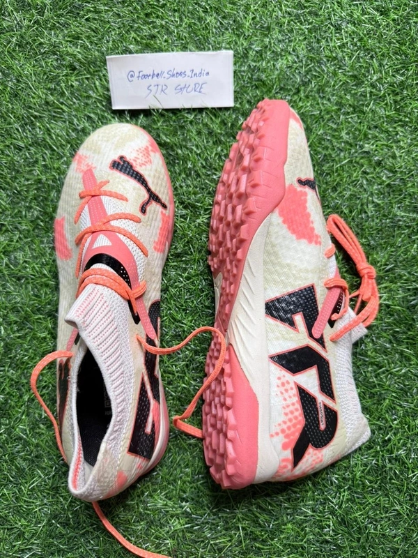 Future Cream Colour Astro/Turf Boot With Lace - 6.5