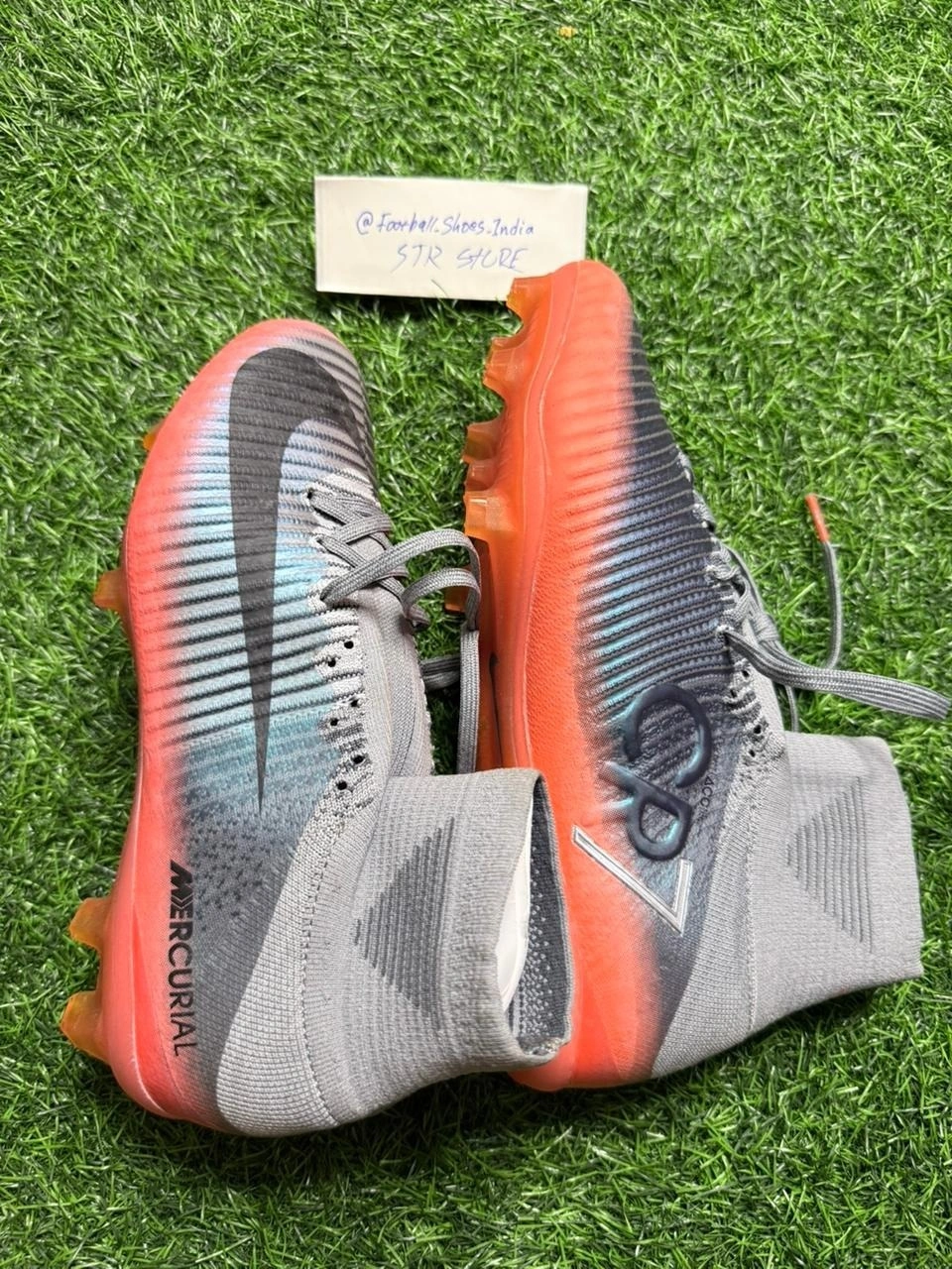 Mercurial Superfly 5 CR7 Edition High-Top FG With Lace