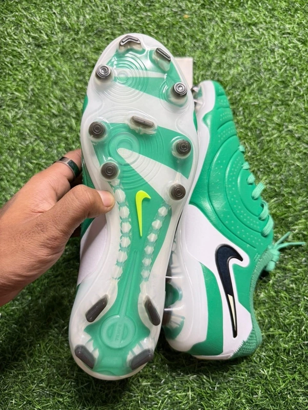 Tiempo Legend 10 Elite Green Low-top FG With Lace - 8.5