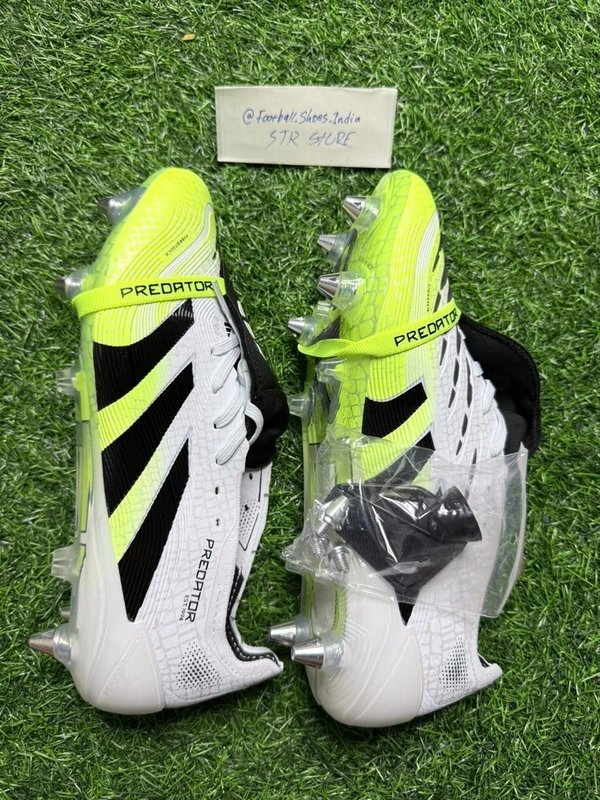 Predator Elite Foldover White And Green SG With Lace (Metal Changer) - 7.5