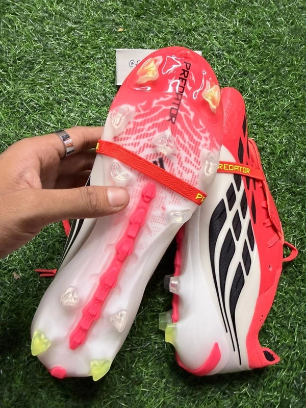 Predator Foldover Elite Red And White Colour FG With Lace - 10.5
