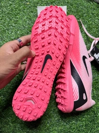 Mercurial Vapor 16 Elite Pink Black AG/Turf With Lace - 6