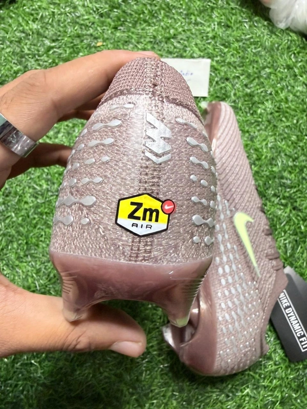 Mercurial Vapor 16 Elite Brown Low-top FG With Lace (Mbappe) - 8.5