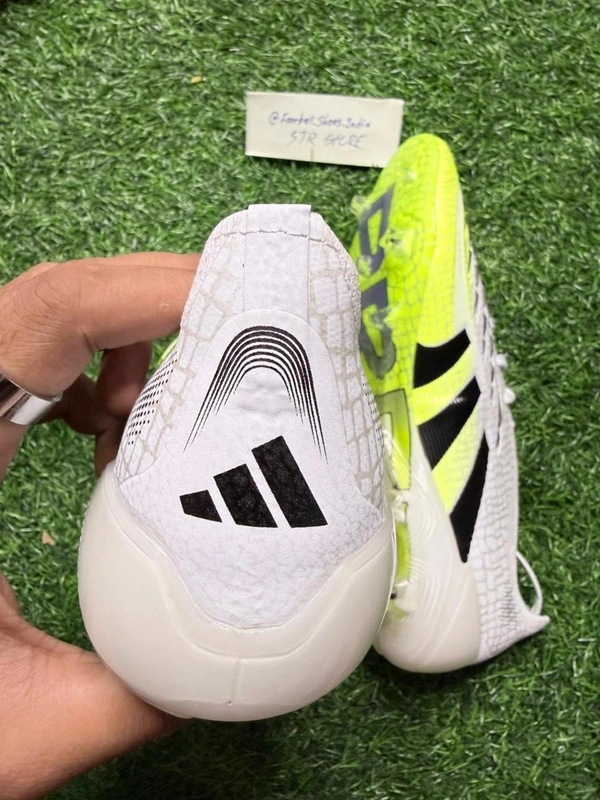 Predator Elite White Green Colour Low-top FG With Lace - 6