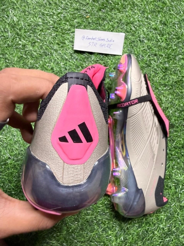 Predator Foldover Elite Grey And Pink FG - 6