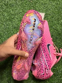 Mercurial Vapor 16 Elite Bubble Pink Low-top FG With Lace - 7.5