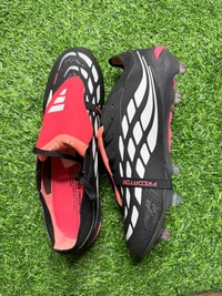 Predator Elite Foldover FG Red And Black With lace - 8