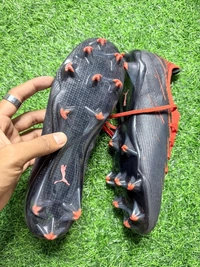 Ultra Black And Red Colour With Lace - 7.5