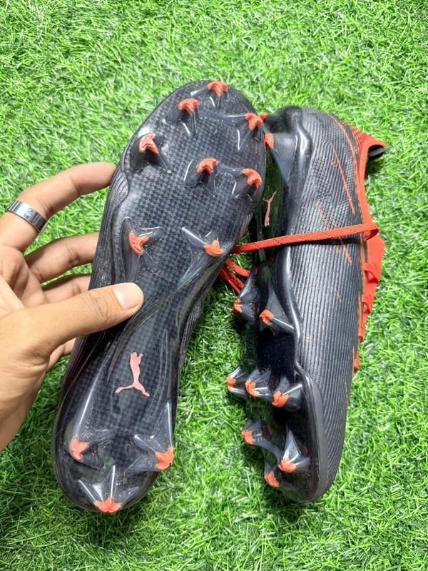 Ultra Black And Red Colour With Lace - 6.5