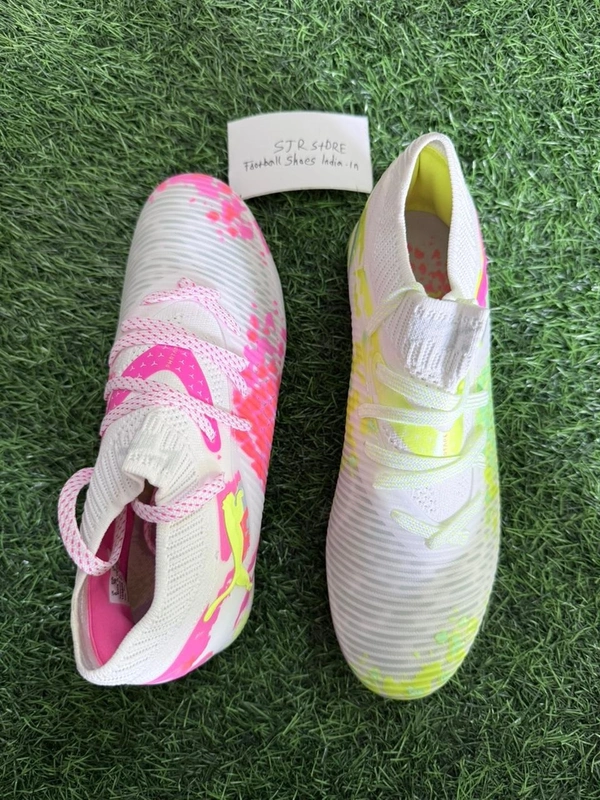 Future Ultimate 8 Twin Colour Low-top FG With Lace - 6.5