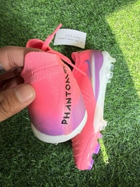 PhantomGX Luna II Pink Colour Low-top FG With Lace - 10