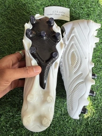 Tekela V5 White Colour Low-top FG With Lace - 7.5