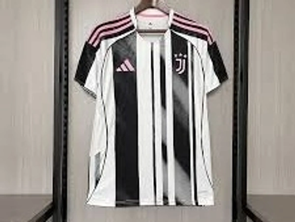 Juventus FC 25/26 Home Player Edition Half Sleeve - L