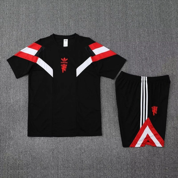 Manchester United Pre-match Kit Fan Edition With Short - M