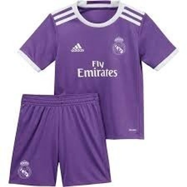 Retro Madrid 2016/17 Away Kit Fan Edition With Short - L