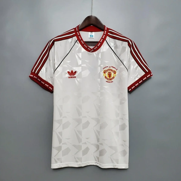 Retro Manchester United 1991 European Cup Final Jersey - M
