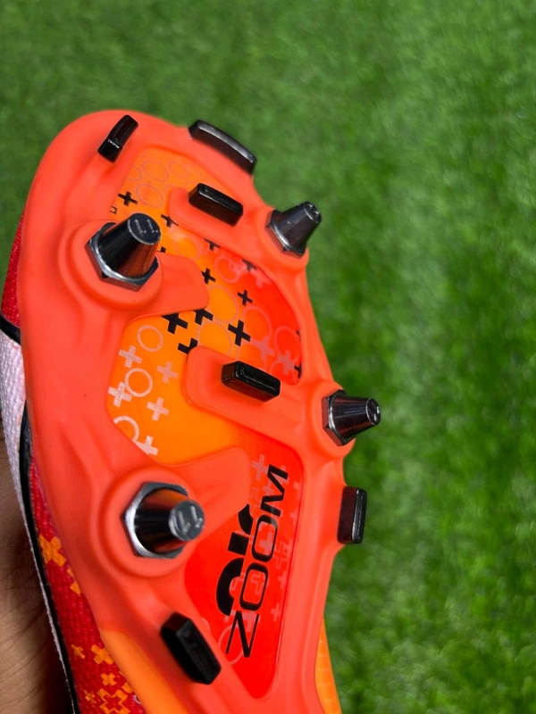 Airzoom Mercurial Maroon Colour Metal Changer - 6