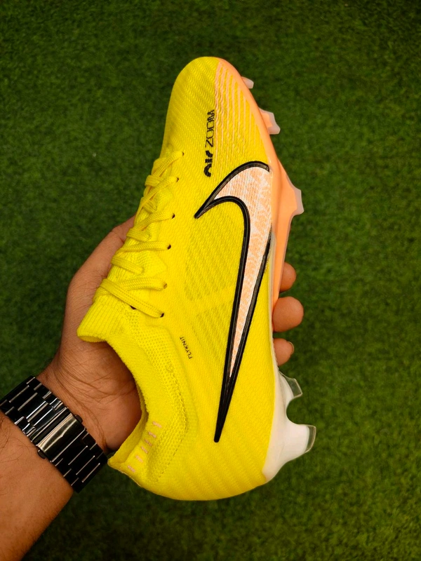 Airzoom Mercurial Vapor 15 Yellow Colour Low Ankle With Less - 5.5