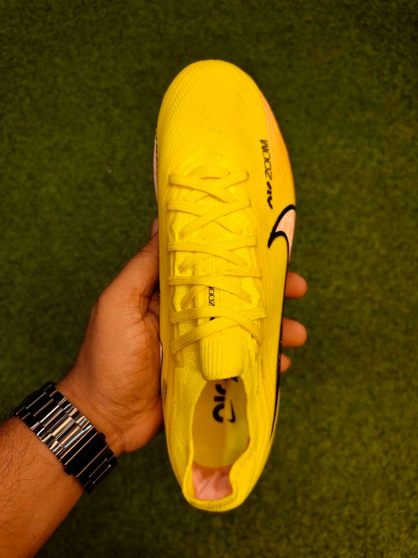 Airzoom Mercurial Vapor 15 Yellow Colour Low Ankle With Less - 7.5