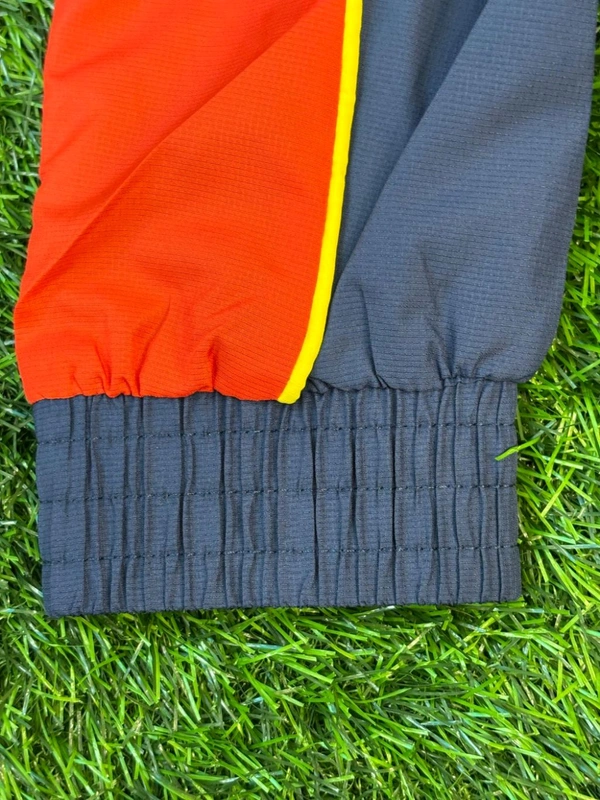 Arsenal Retro Track Jacket Navy Blue Colour - L