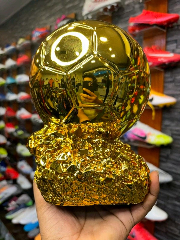 Balloon d'Or Award Replica For Showcase