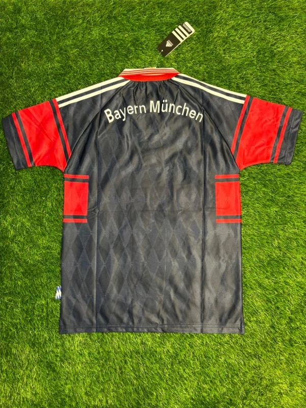 Bayern Munich 1997-99 Home Retro Jersey - L