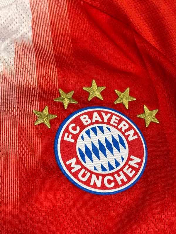 Bayern Munich 25/26 Home Kit Player Edition - M