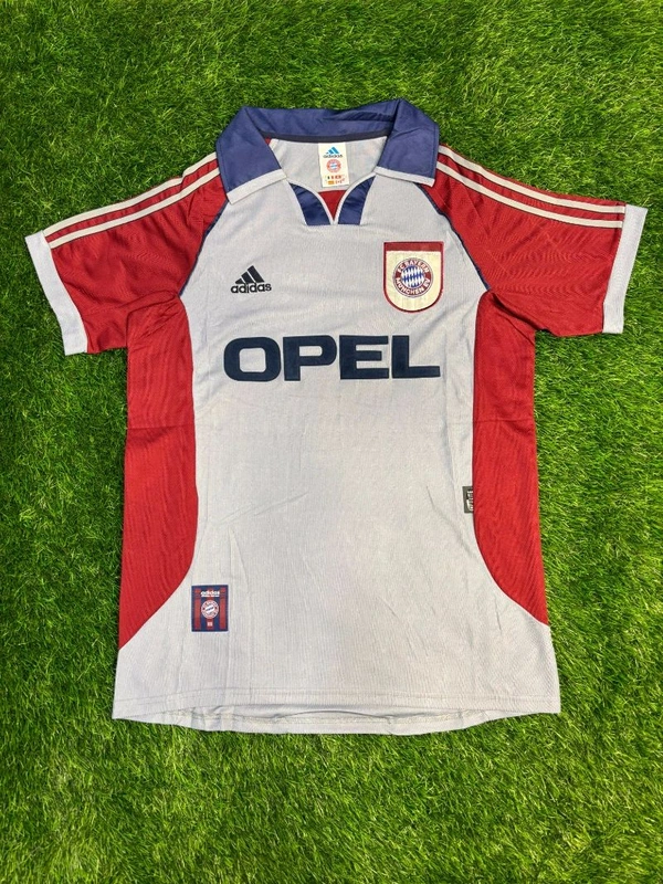 Bayern Munich Away 1998-99 Retro Jersey - M