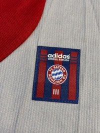Bayern Munich Away 1998-99 Retro Jersey - M