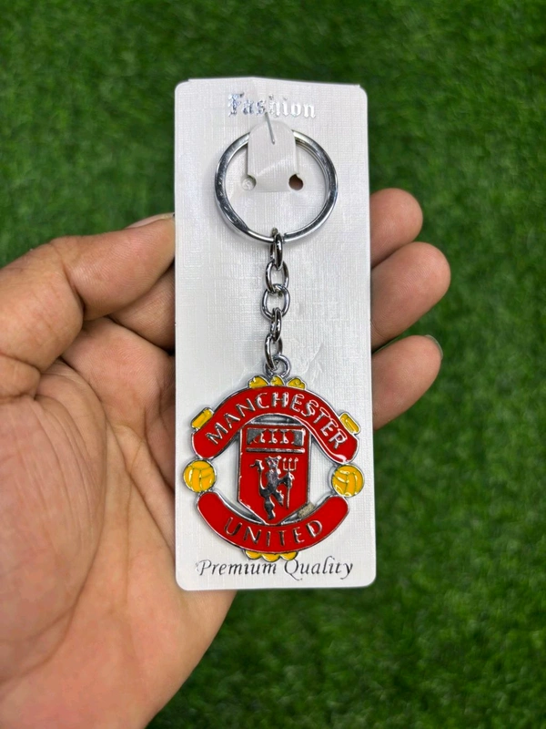 Football Clubs Metal Key Chain(1 Piece)