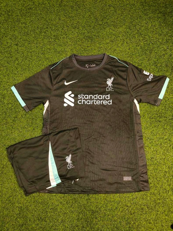 Liverpool Black 3rd Kit Fan Edition Set 24/25 - S