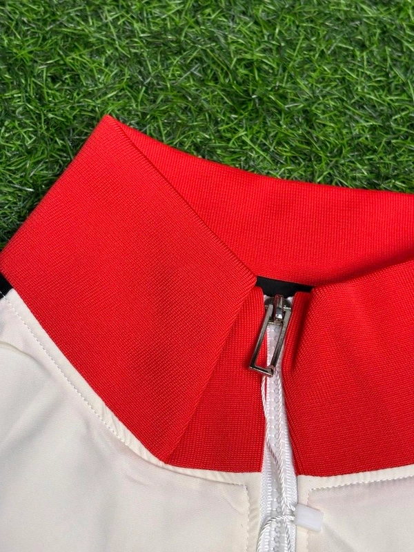 Liverpool FC White And Black Colour Windbreaker - M