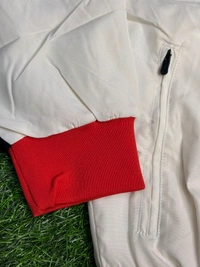 Liverpool FC White And Black Colour Windbreaker - M