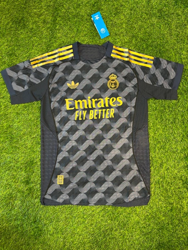 Madrid Black And Grey Colour Special Player Edition - M
