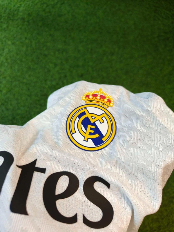 Madrid Home Player Edition 24/25 - M