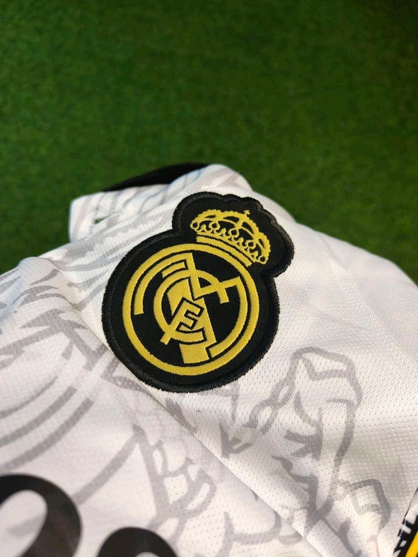 Madrid White Dragon Kit - L