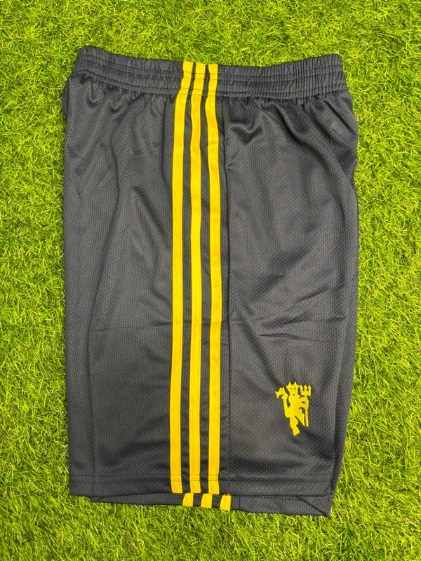 Manchester United 25/26 Special Kit Fan Edition With Short - XL