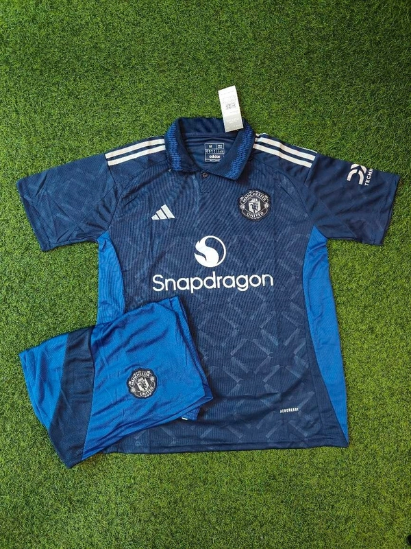 Manchester United Away Navy Blue Colour Jersey Set - S