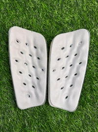 Mercurial Lite White Colour Premium Shin Pad