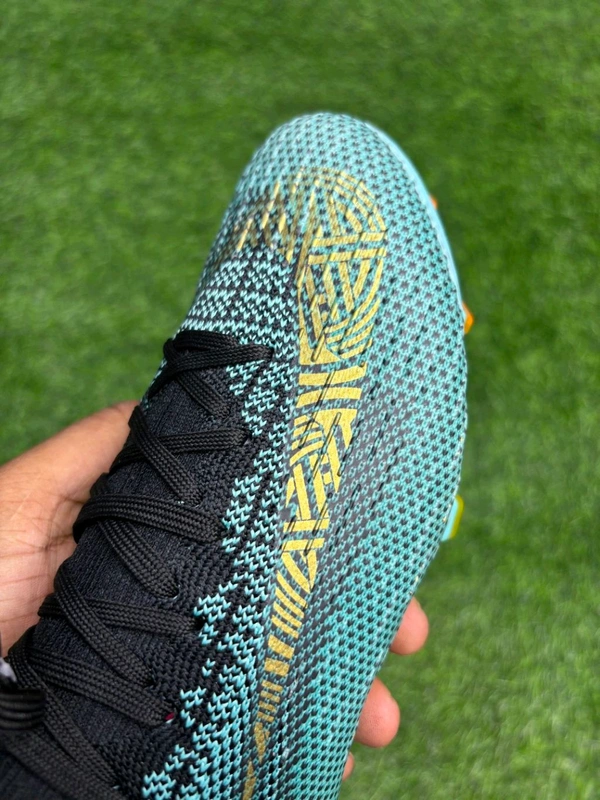 Mercurial Vapor 12 Elite CR7 Edition Low-top FG With Lace - 10