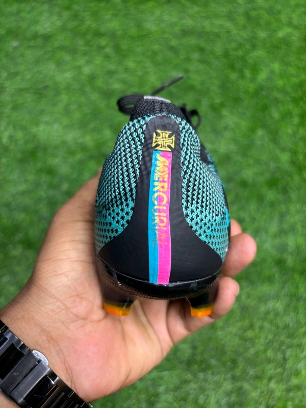 Mercurial Vapor 12 Elite CR7 Edition Low-top FG With Lace - 7