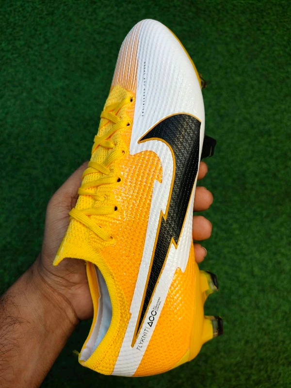 Mercurial Vapor 13 Superfly Yellow Colour Low Ankle - 6