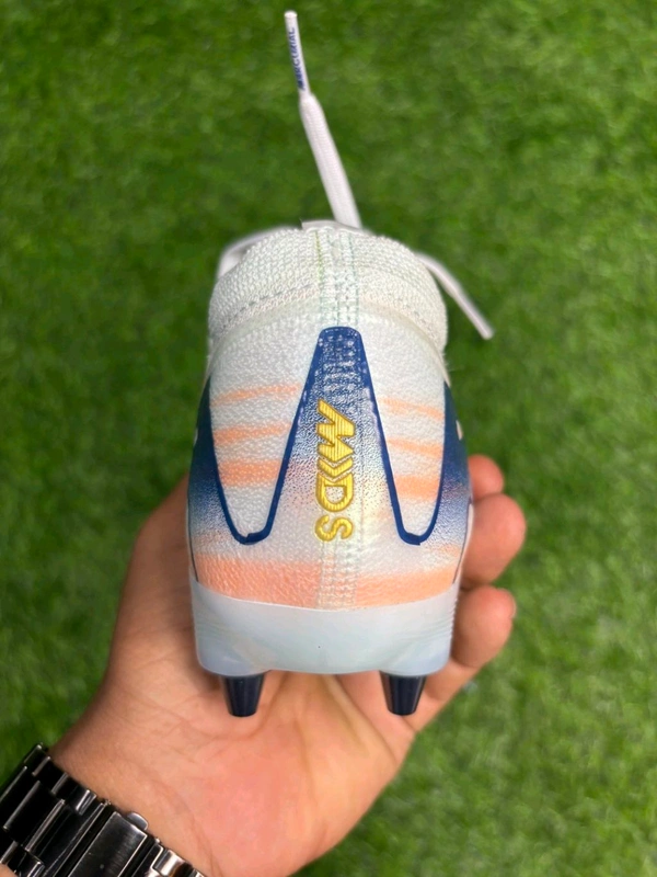 Mercurial Vapor 16 Elite CR7 Edition SG With Lace ( Metal Changer) - 7