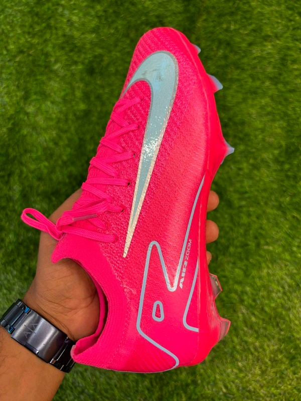 Mercurial Vapor 16 Elite Pink Low-top FG - 5.5