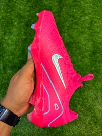 Mercurial Vapor 16 Elite Pink Low-top FG - 5.5