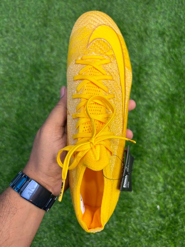Mercurial Vapor 16 Elite Yellow Low-Top SE FG - 8.5