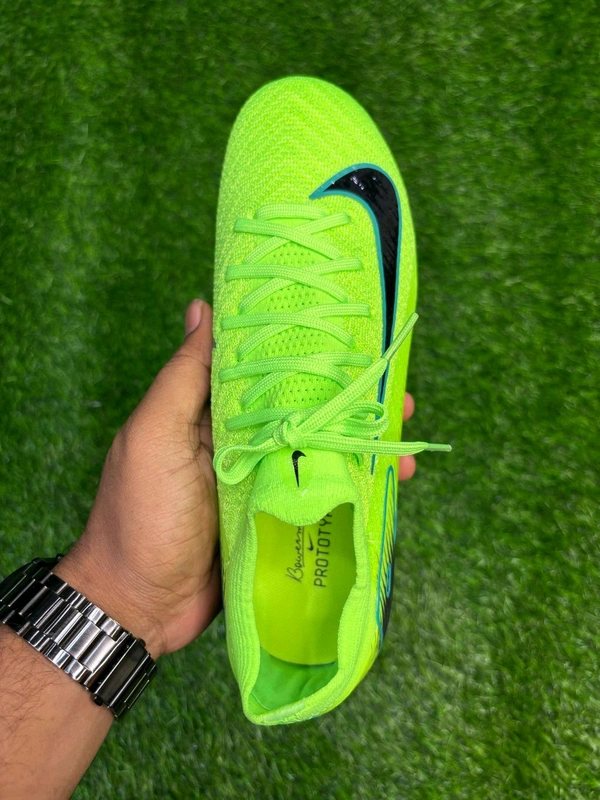 Mercurial Vapor 16 Green & Black Colour FG - 5.5